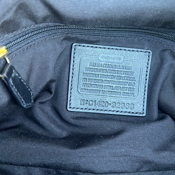 👜 Coach Woven Jacquard and Leather Double Strap Shoulder Bag 👜 - Picture 14 of 17